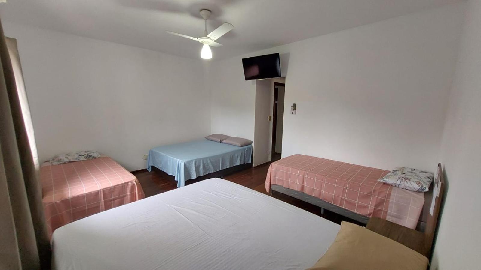 Suites 500M Praia Da Enseada กัวรูจา ภายนอก รูปภาพ
