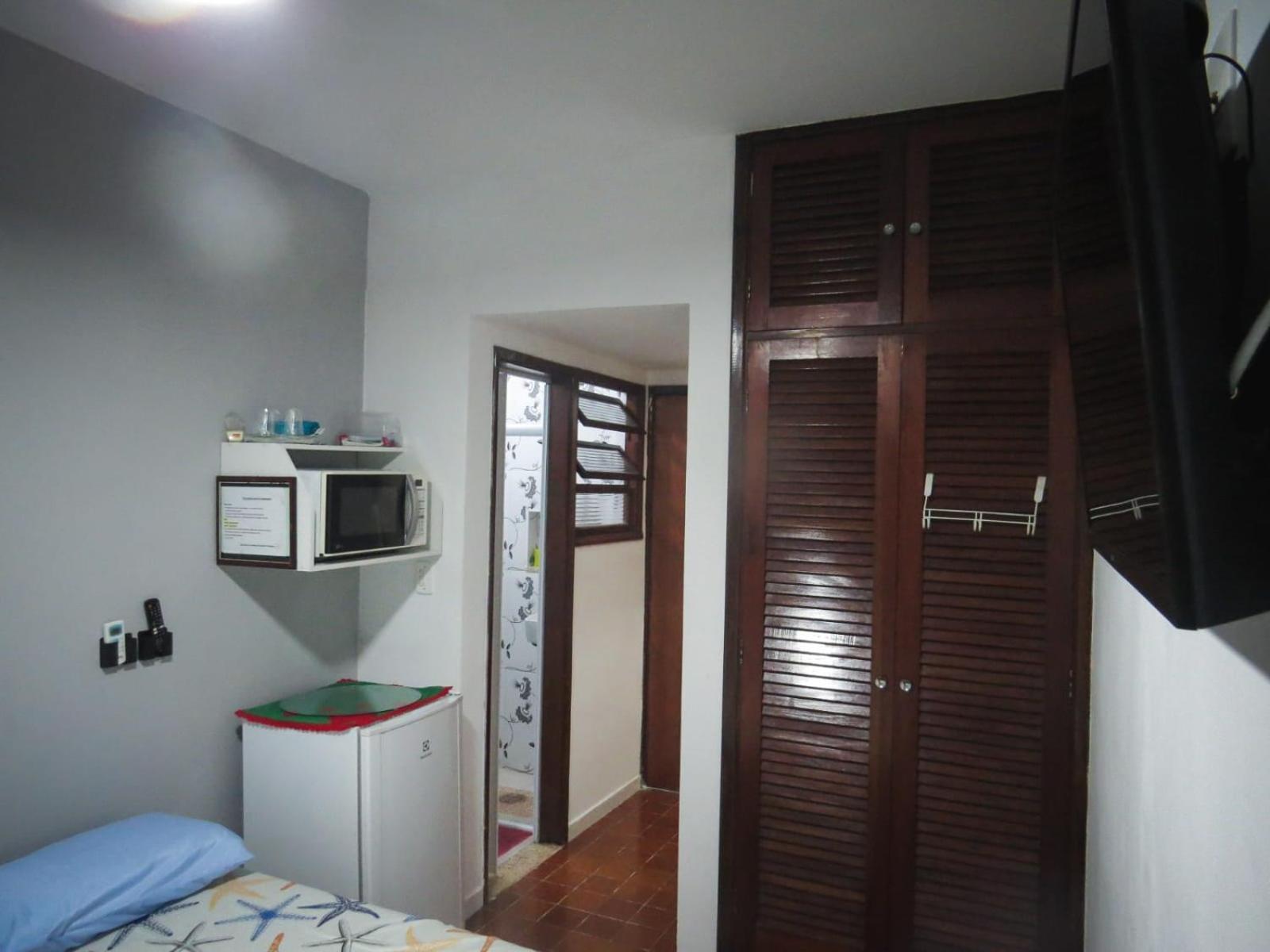 Suites 500M Praia Da Enseada กัวรูจา ภายนอก รูปภาพ